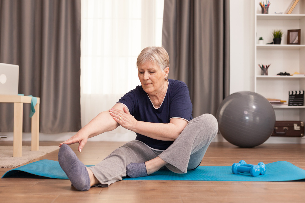 knee pain physiotherapy at home for elderly
