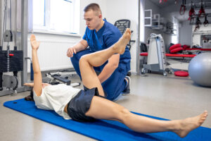 physiotherapy at home for knee pain